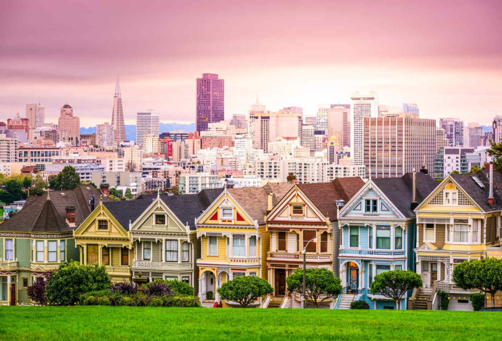 Top Romantic Honeymoon Destinations in the USA